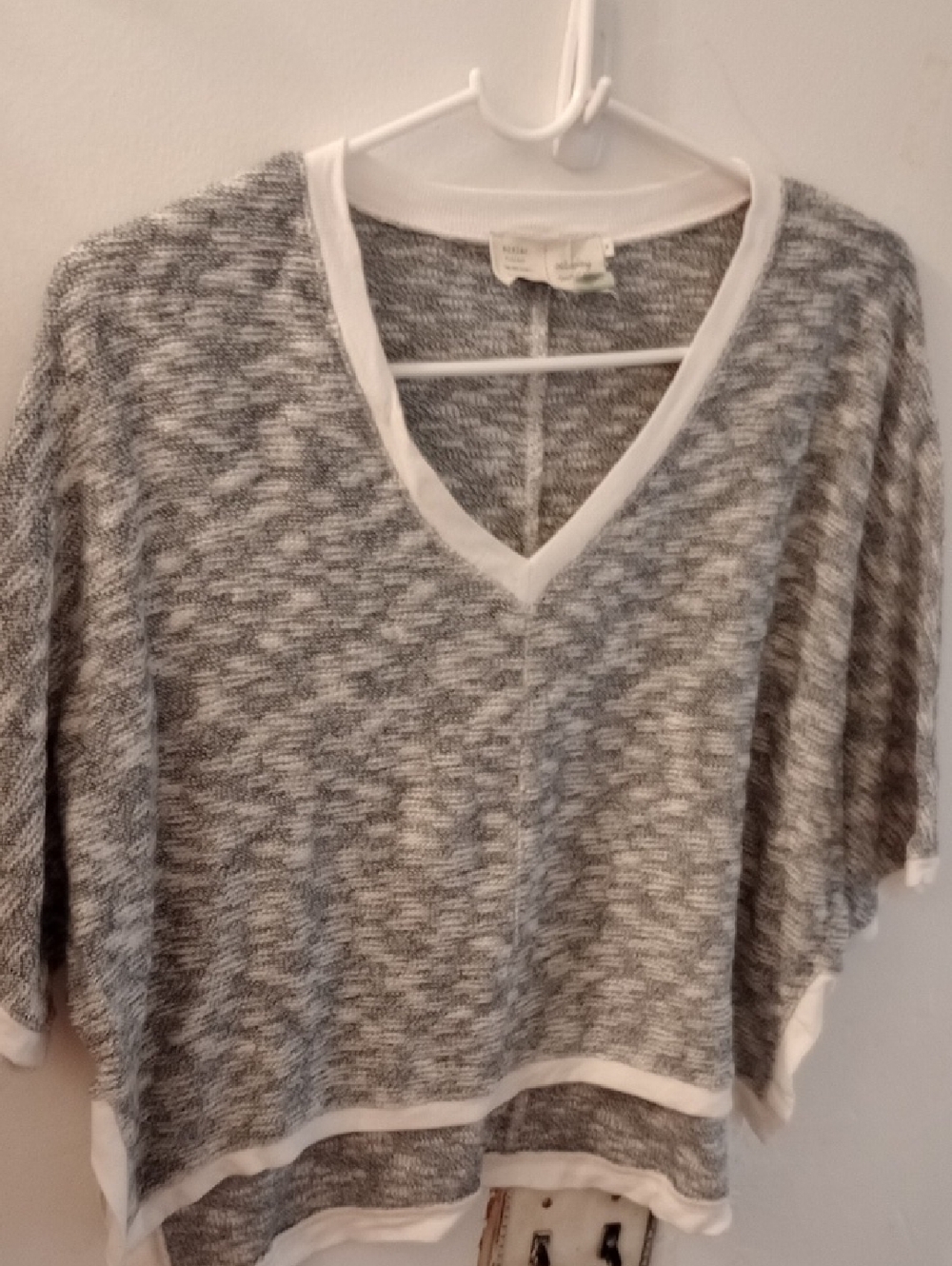 V-Neck Gray Knit Top with White Trim